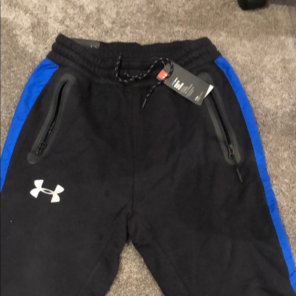 Sweatpants - Picture 2 of 3